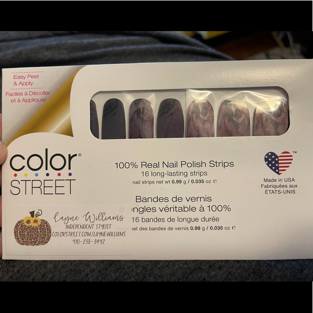 NWT Colorstreet Nail Polish Strips Smokes On You